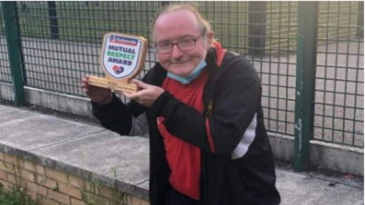 STEPHEN’S COMMITMENT TO RESPECT & DISABILITY GRASSROOTS FOOTBALL WINS HIM FA NATIONWIDE BUILDING SOCIETY MUTUTAL RESPECT AWARD