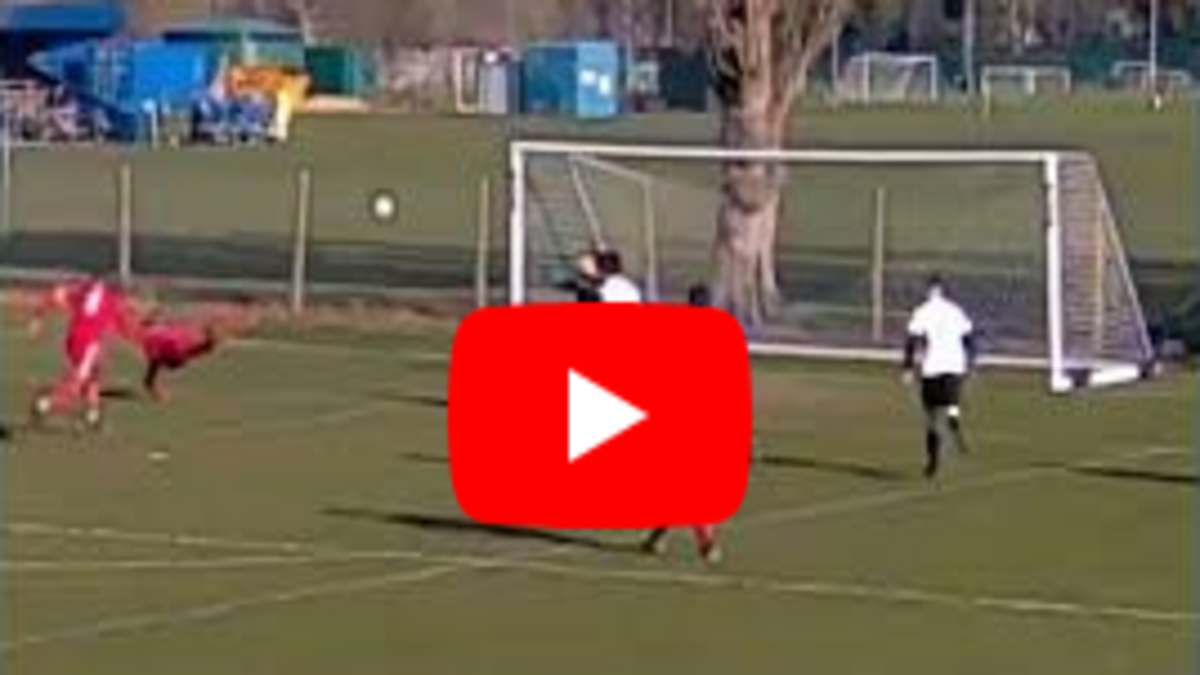 Rate this bicycle kick out of 10 🚲